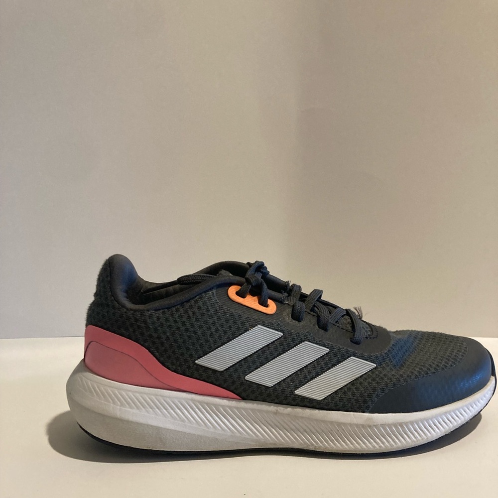 Adidas Cloudfoam Tennis Shoes